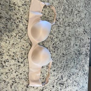 Victoria’s Secret Wireless Push Up Bra